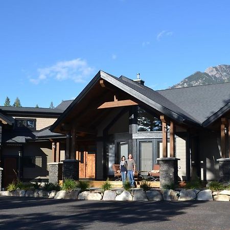Radium Elk Park B & B レイディアム・ホット・スプリングス エクステリア 写真